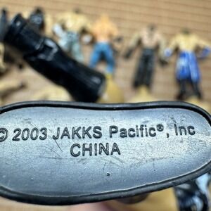 Lot of 12 Wrestling Action Figures - 1999 & 2003 - Jakks Pacific WWE